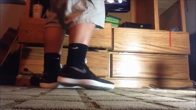 Nike Solarsoft Moccasin On Feet смотреть онлайн