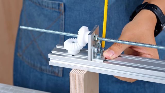 Удивительное руководство по пиле, часть 1 смотреть онлайн