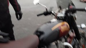 ИНДИЙСКИЙ МОТОЦИКЛ Royal Enfield classic 350 в Санкт-Петербурге, Россия