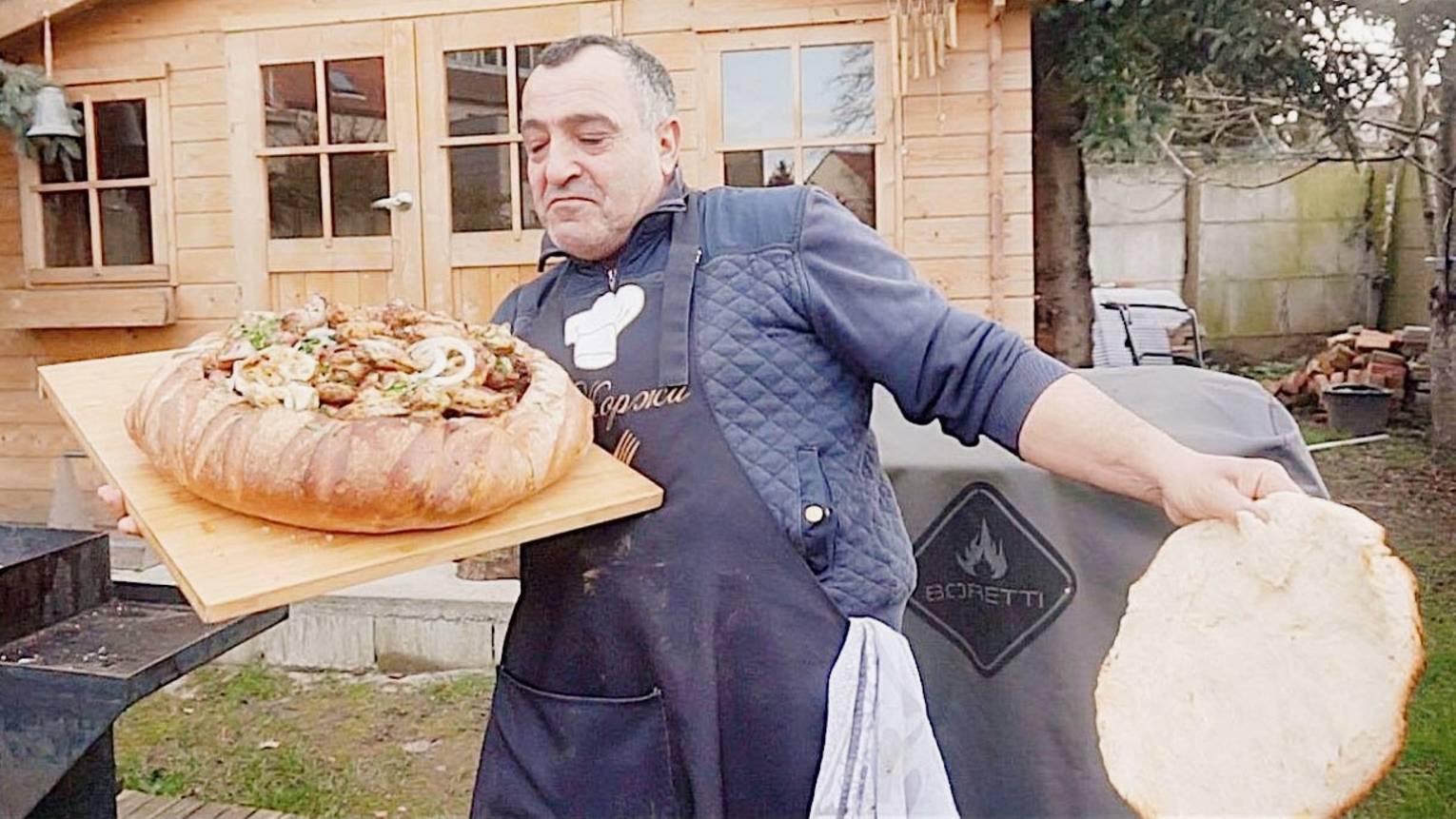 Шашлык из индейки и куриных крылышек на мангале / Как вкусно замариновать курицу и индейку на шашлык смотреть онлайн