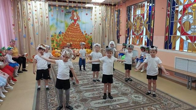 Осенний праздник. Танец "Зверюшки " смотреть онлайн