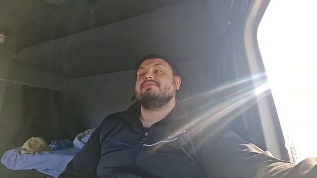 пришла зима и гололед. интервью большегруза.