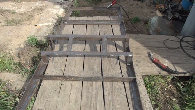 Тележка для подвесного лодочного мотора