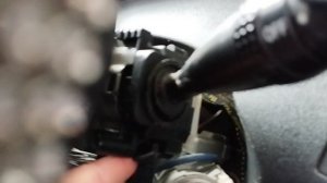 Замена подрулевого переключателя на Тойота витц. Как заменить подрулевой переключатель света