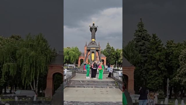 Где бы ты ни был, тебя всегда тянет на малую Родину, в любимый город, домой в Краснодар! смотреть онлайн