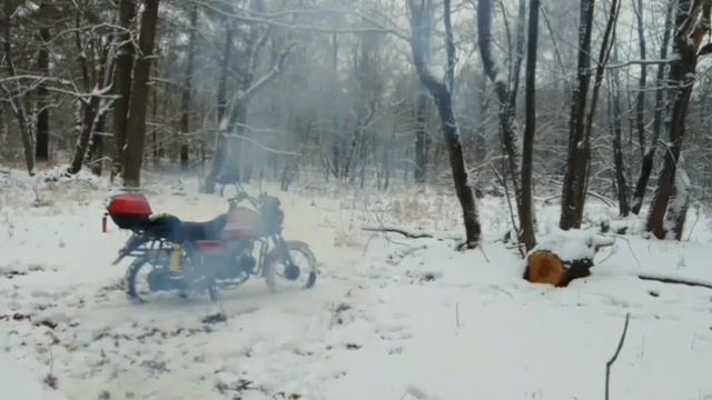 Снежный выезд (архивное видео)