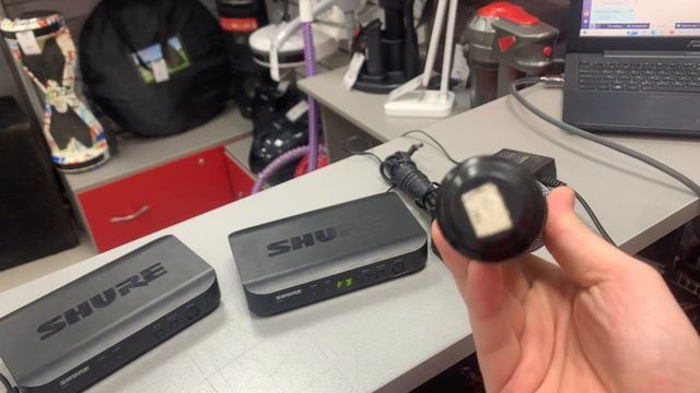 Оборудование Shure BLX4 M17