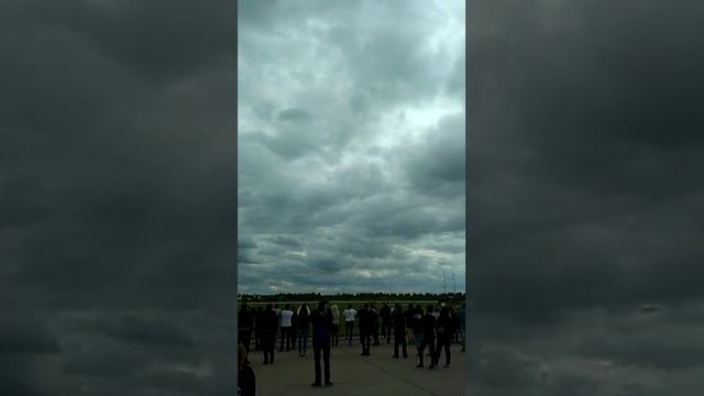 Роспуск начали, и ... раз, два. "Русские витязи". Красота. смотреть онлайн