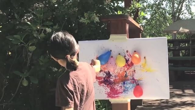 Balloon Dart Painting With Kids смотреть онлайн