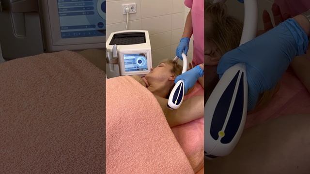 Лазерная эпиляция подмышек смотреть онлайн