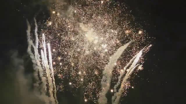 Комбинированный салют ГУСАРСКИЙ JF VIP10 Joker Fireworks смотреть онлайн