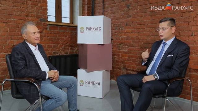 Интервью с А.С. Самсоновым, преподавателем программы DBA