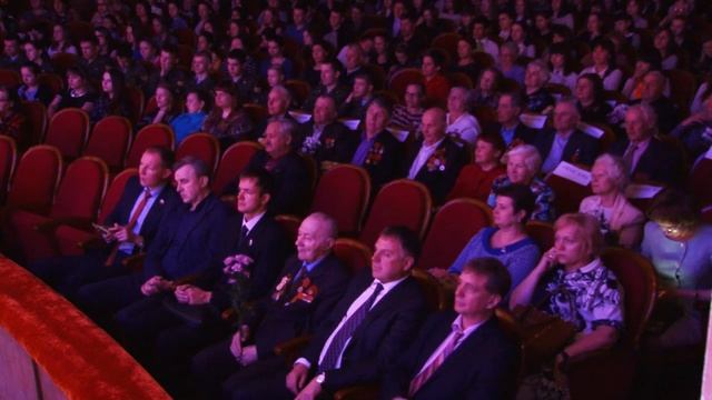 Уроки истории сюжет смотреть онлайн