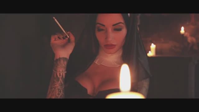 Amethystium - Arcane Voices (Anya Sugar в образе католической монахини Hot) смотреть онлайн