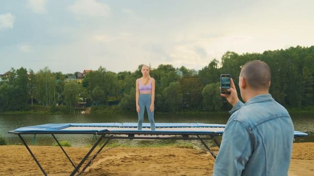 LOOKY — соцсеть с улетной нейронкой смотреть онлайн