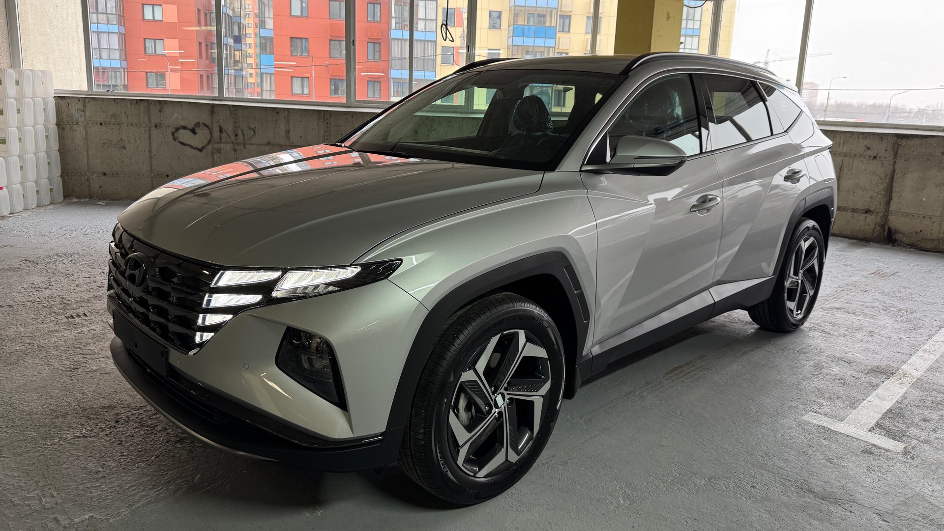 Новый 2024г Hyundai Tucson 2.0i-150лс, цена 4.200.000₽ смотреть онлайн