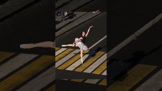 У нее балетное настроение после наших тренировок барре смотреть онлайн