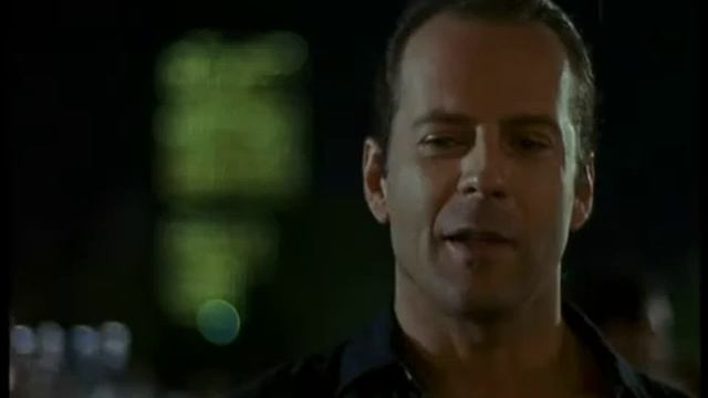 На расстоянии удара.(1993, Брюс Уиллис) Русский трейлер смотреть онлайн