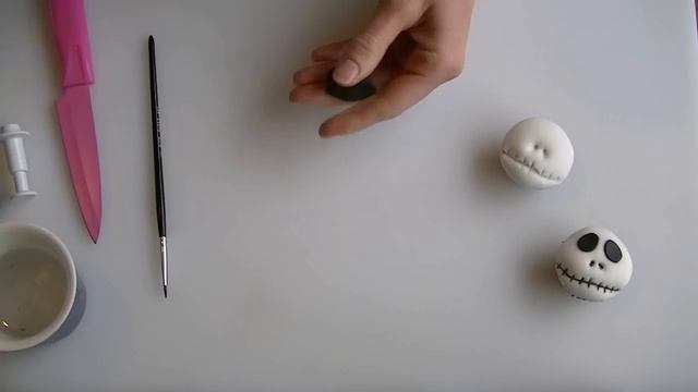 Mini Halloween Jack Skellington cupcakes How To Cake Tutorial смотреть онлайн