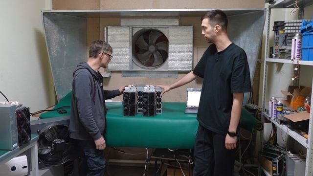 Самые прибыльные майнеры - Bitmain Antminer KА3 и Bitmain Antminer НS3