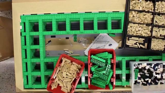 Building Wonders of the World: The Great Pyramid of Giza in LEGO® Bricks смотреть онлайн