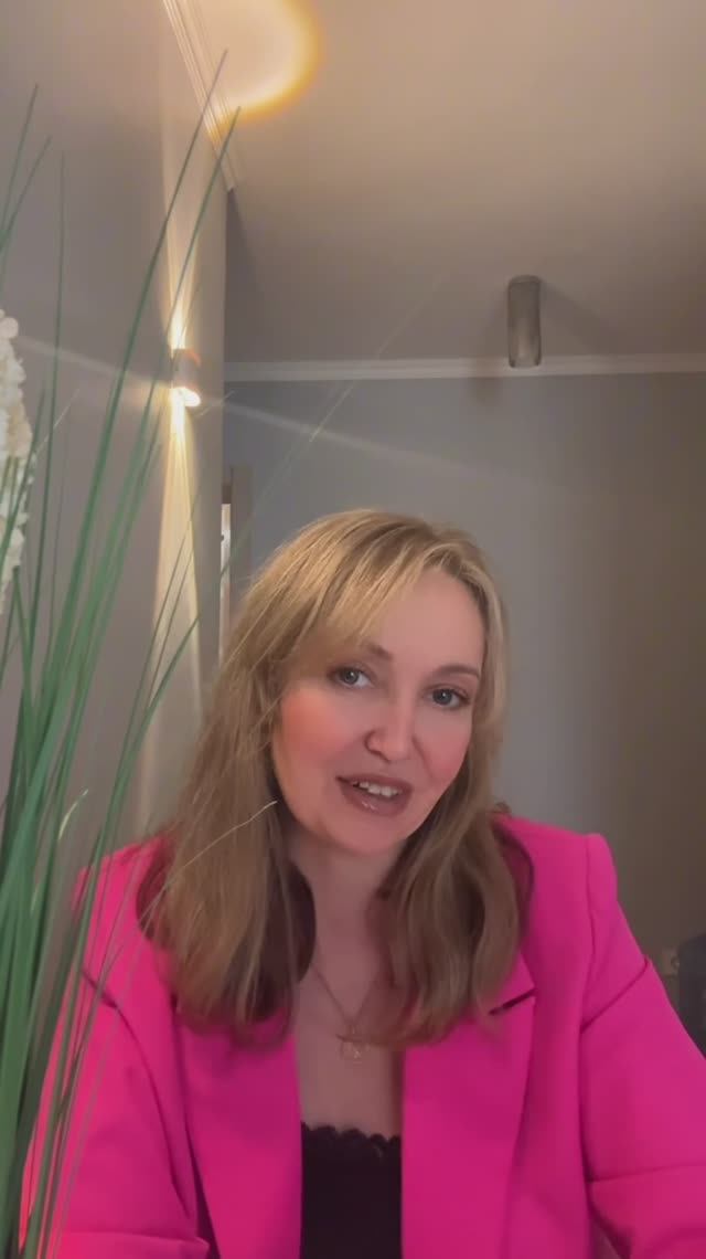 Сроки загранпаспортов‼️ Важная информация по срокам действия загранпаспорта🤫✈️ смотреть онлайн