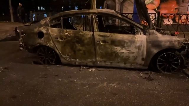 ВСУ обстреляли Донецк в новогоднюю ночь: 4 человека погибли, 13 ранены смотреть онлайн