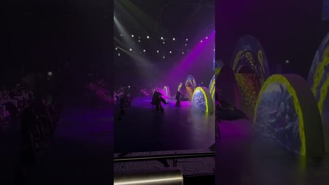 Яркое семейное шоу «Богатыри» в Лужниках 3 смотреть онлайн