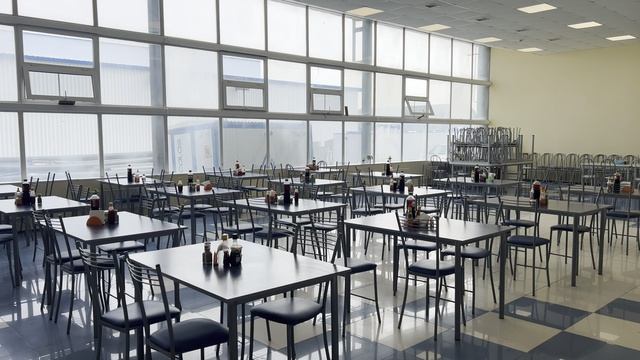 Столовая на заводе 