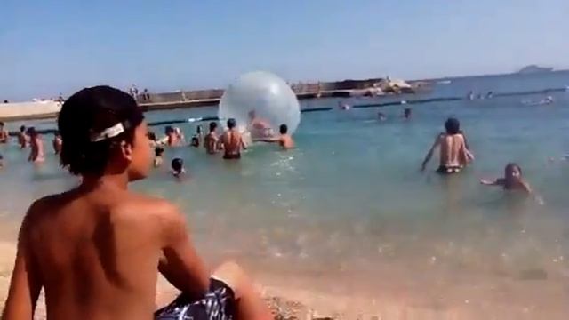 Водный шар на море от Water-games.ru смотреть онлайн