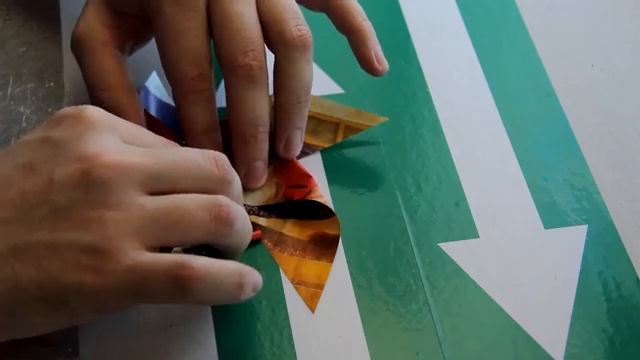 Игрушка своими руками. Ветряная вертушка из журнала. смотреть онлайн