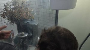 Чистка стекла душевой кабины соляной кислотой