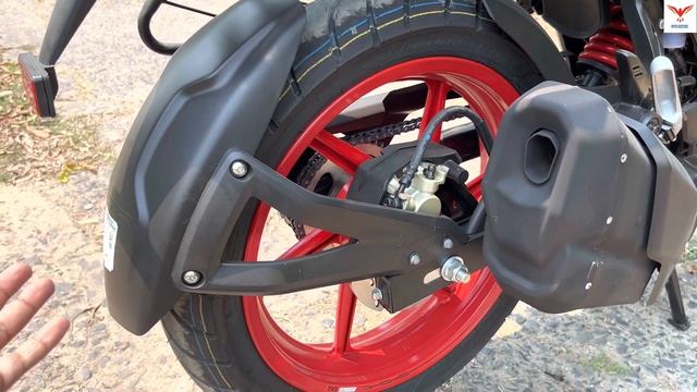 2023 TVS Apache RTR 160 4V SE Vs Bajaj Pulsar NS 160 Dual ABS Comparison | Kaun Better Hai? смотреть онлайн