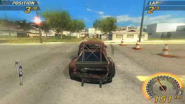 FlatOut 2™ смотреть онлайн