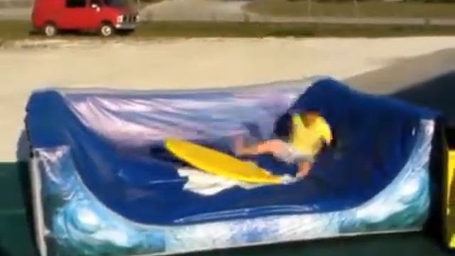 Надувной аттракцион Серфинг от ATTRO