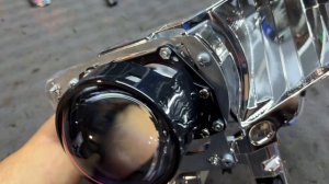 Toyota Land Cruiser Prado 150 рестайлинг 2 - ремонт фар, замена штатных led линз на диодные Sensatio