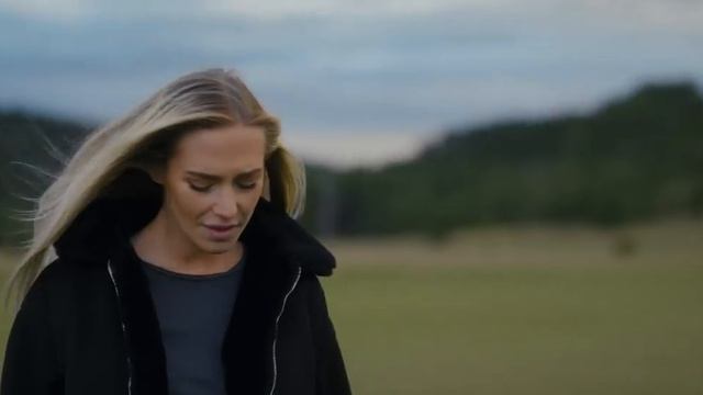 Sound Of Legend - Moonlight Shadow (Official Video) смотреть онлайн