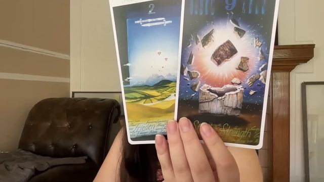 Что у него в голове и что на сердце. Таро Юлия Петрова смотреть онлайн