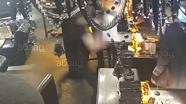 «Абзац»: актёр Кологривый устроил дебош в ресторане Новосибирска смотреть онлайн