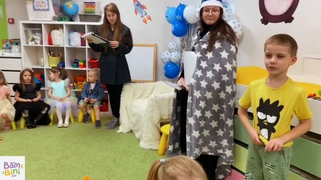Новогодний Утренник в Частном Детском Саду на Ботанике Стихи Песни и Танцы смотреть онлайн