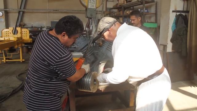 как производят буровые установки УРБ2А2 на заводе -Спецбурмаш- смотреть онлайн