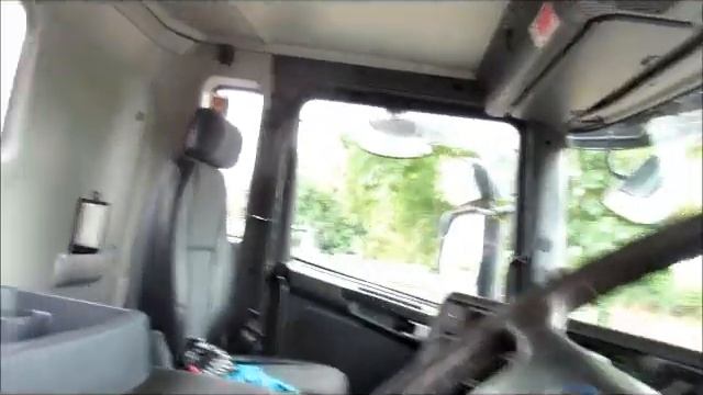 SCANIA P310 TIPPER TRUCK WALKROUND смотреть онлайн