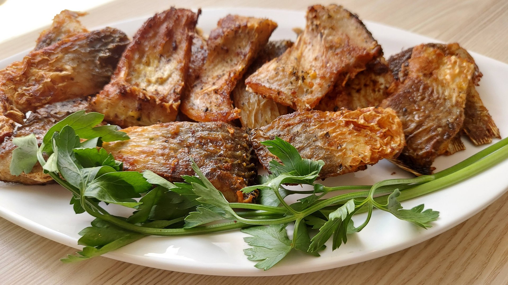 Жареная рыба -просто, быстро и вкусно! Жареная рыба в кляре! смотреть онлайн