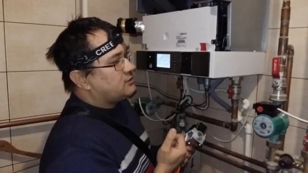 Viessmann VITODENS 200 W B2HA ошибка ЕЕ –Горелка неисправна