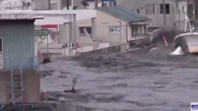 В Японии произошло землетрясение магнитудой 7,4 балла смотреть онлайн