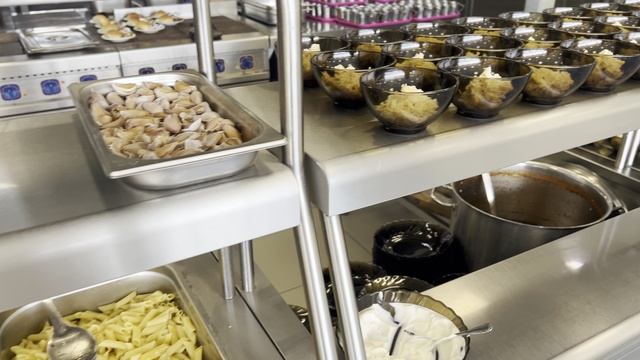 Вкусно как у мамы. Столовая на заводе 