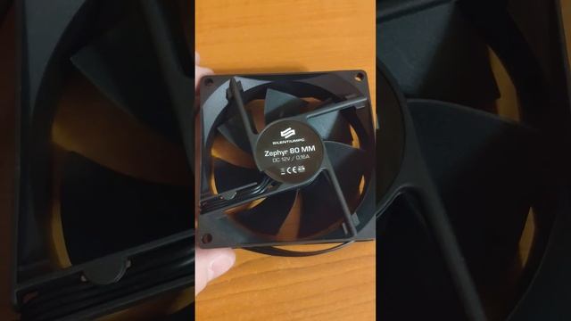 Unboxing SILENTIUMPC Zephyr 80 mm смотреть онлайн