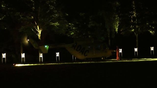 BK117 D-HMUS night takeoff from Hospital in Gronau (Germany) смотреть онлайн