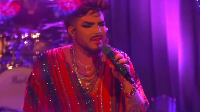 Adam Lambert sings A Loaded Smile - Jan 29, 2021 смотреть онлайн