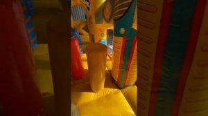 Обзор надувного батута «Эра роботов»